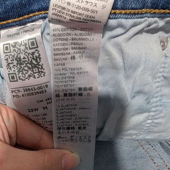 NWT Levi's Ribcage Straight Ankle Denim Jeans in Size 22W - Picture 15 of 15